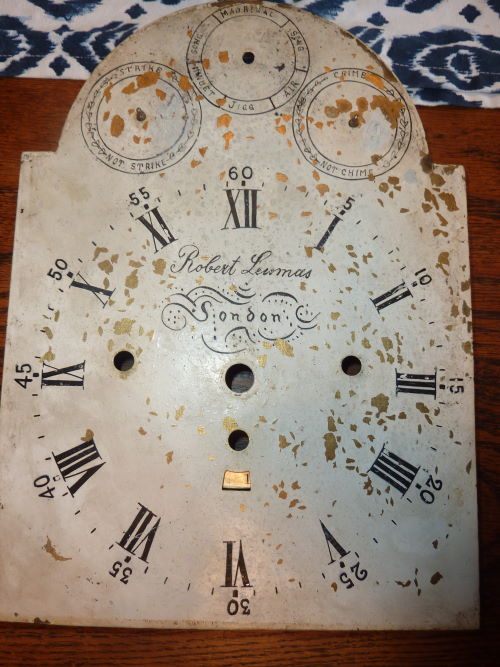 Dial painted on brass and peeling